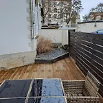 Lägenhet Bel Grande Terrasse Avec Parking A *