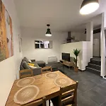 Bel Grande Terrasse Avec Parking A