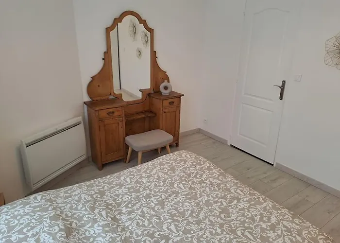 Daire Bel Grande Terrasse Avec Parking A