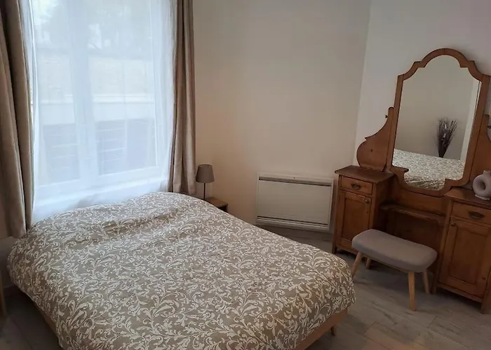 Bel Grande Terrasse Avec Parking A Daire *