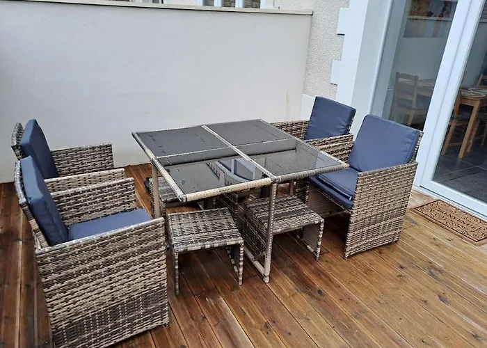 Bel Grande Terrasse Avec Parking A Apartment